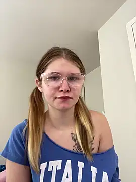 Riley ray69 online show from December 17, 2025, 4:57 pm