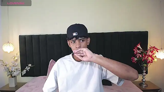 jhos padill online show from October 22, 2025, 1:33 pm