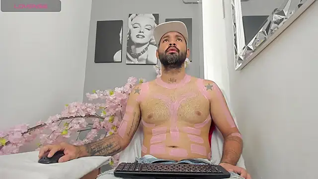 Zane Cross online show from October 11, 2025, 12:36 pm