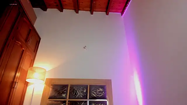 valentina king18 online show from March 12, 2026, 3:01 am