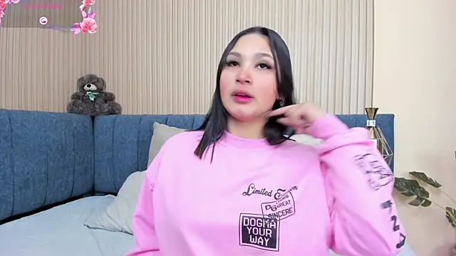 angel ponce online show from October 19, 2025, 1:12 pm