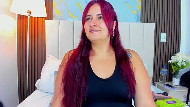 Snapshot of Victoria_Guzman chatting on April 27, 2026, 3:21 pm Victoria Guzman online show from April 27, 2026, 3:21 pm