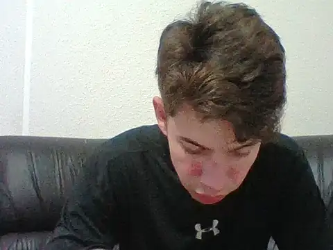 Snapshot of Maxtaylor18 chatting on November 4, 2025, 10:09 pm Maxtaylor18 online show from November 4, 2025, 10:09 pm