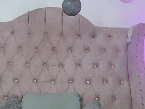 Jessica Carter 01 online show from November 26, 2025, 5:14 pm