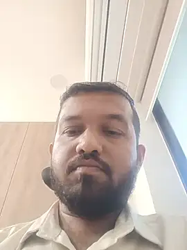 Snapshot of VJ17 chatting on June 26, 2026, 7:13 am VJ17 online show from June 26, 2026, 7:13 am