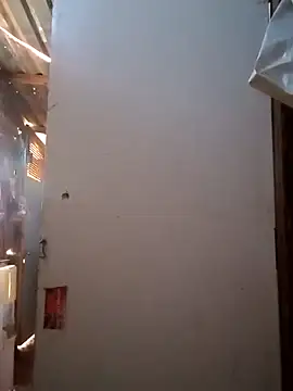 Snapshot of LUISSLEONN0958 chatting on November 5, 2025, 10:43 pm LUISSLEONN0958 online show from November 5, 2025, 10:43 pm