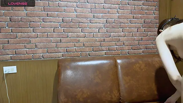 penny coco online show from March 23, 2026, 4:11 pm