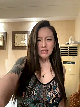 Manson13333 online show from October 26, 2025, 3:40 pm