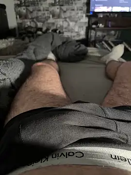 Ggowlad01 online show from December 17, 2025, 10:21 am