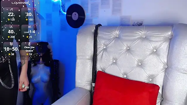 FabulousVenus online show from April 6, 2026, 8:10 pm