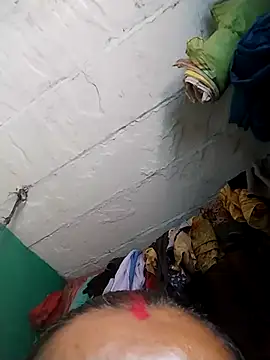 Sexi savita online show from November 1, 2025, 6:04 am