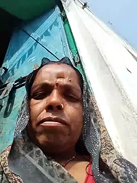 Sexi savita online show from November 23, 2025, 6:02 am