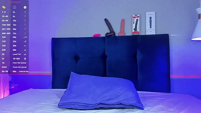 Leo Savage  online show from November 14, 2025, 4:00 am