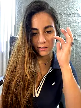 CamileX online show from September 26, 2025, 1:37 pm