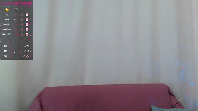 tiny  kira online show from September 26, 2025, 9:02 am