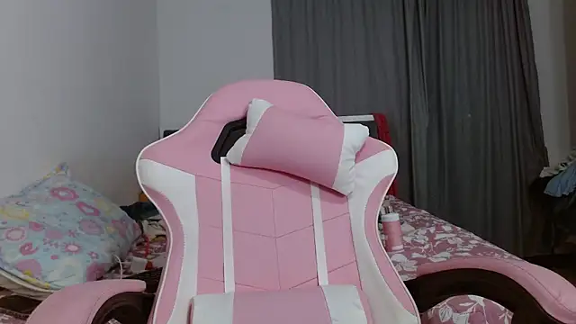 AntonellaCute ab online show from October 28, 2025, 12:36 am