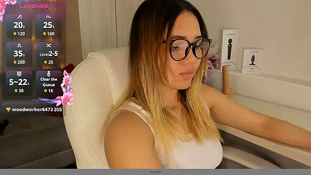 Snapshot of kata22sofia chatting on September 22, 2025, 3:14 pm kata22sofia online show from September 22, 2025, 3:14 pm