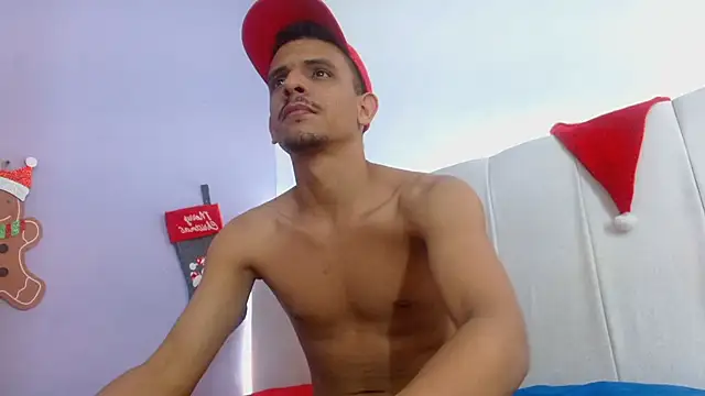  Tarekk  online show from November 25, 2025, 5:07 am