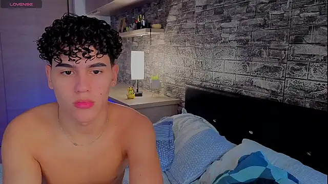 Theimperialboys  online show from March 18, 2026, 8:01 pm