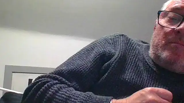 naughtygrandad1 online show from December 3, 2025, 8:51 pm