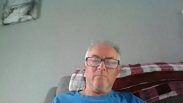 Snapshot of naughtygrandad1 chatting on June 3, 2026, 6:05 am naughtygrandad1 online show from June 3, 2026, 6:05 am