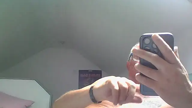 Snapshot of naughtygrandad1 chatting on July 12, 2026, 3:25 pm naughtygrandad1 online show from July 12, 2026, 3:25 pm
