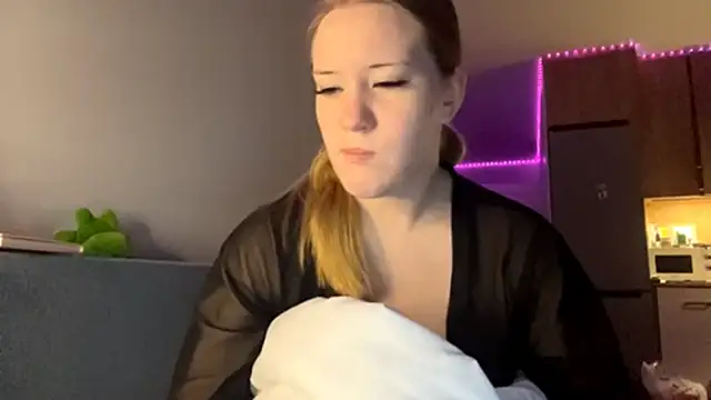 Snapshot of PandaFluff chatting on January 15, 2026, 5:38 pm PandaFluff online show from January 15, 2026, 5:38 pm