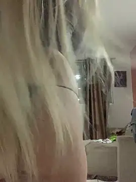 loirinhaszsp online show from April 23, 2026, 9:28 pm