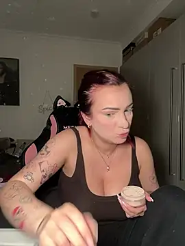 OliviaaFischer online show from March 25, 2026, 7:09 pm