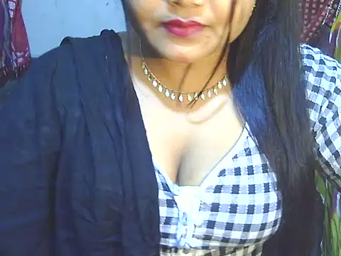 Nusrat Faria07 online show from November 12, 2025, 7:20 am