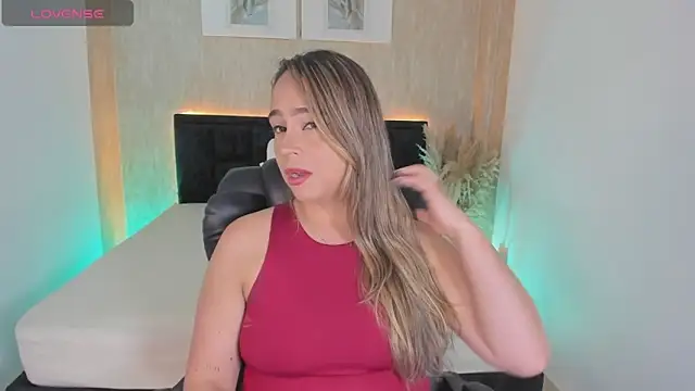Snapshot of jessica_hotxxx chatting on May 9, 2026, 2:33 pm jessica hotxxx online show from May 9, 2026, 2:33 pm