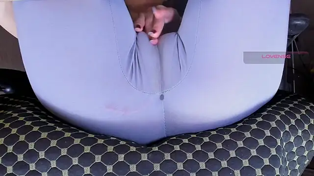 Cameltoe squirt inPants online show from December 17, 2025, 1:06 pm