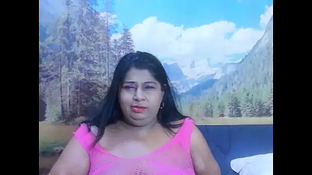 Snapshot of indianhoney694u chatting on April 11, 2026, 5:23 am indianhoney694u online show from April 11, 2026, 5:23 am