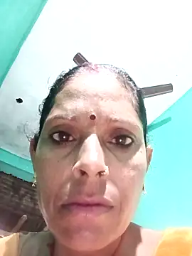 Suhana pandit online show from September 19, 2025, 8:31 pm