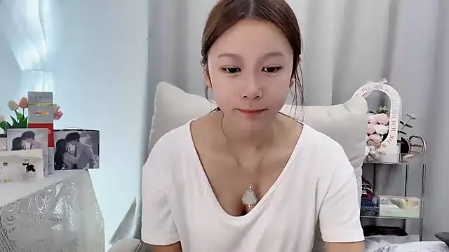 SiSi-544 online show from September 22, 2025, 1:07 am