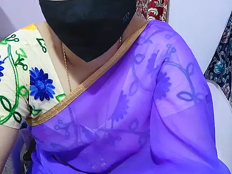 Snapshot of jannu6482 chatting on October 23, 2025, 2:27 pm jannu6482 online show from October 23, 2025, 2:27 pm