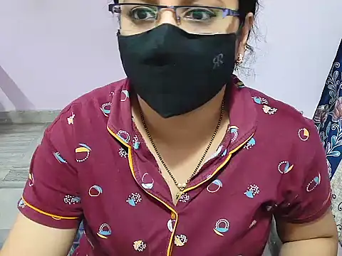 Snapshot of jannu6482 chatting on March 1, 2026, 1:24 pm jannu6482 online show from March 1, 2026, 1:24 pm