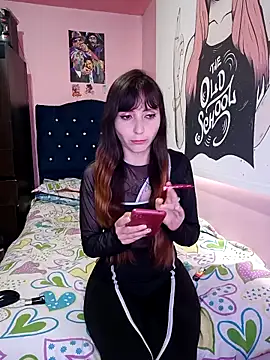 Sophiespenser online show from February 13, 2026, 8:27 pm