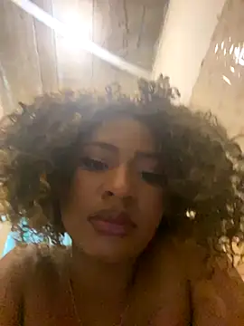 danixayume01 online show from November 23, 2025, 2:06 pm