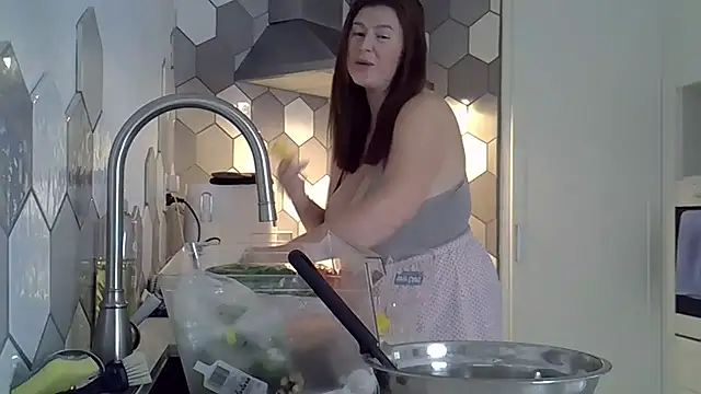 Haze7Xhoney online show from October 31, 2025, 1:50 am