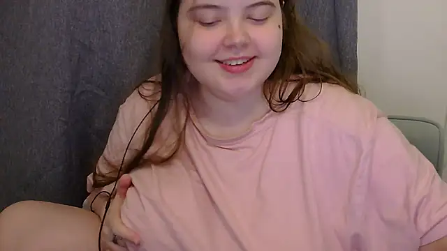 Snapshot of brattyprincessemma chatting on April 23, 2026, 7:27 pm brattyprincessemma online show from April 23, 2026, 7:27 pm