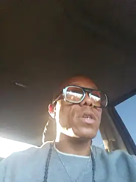 mannystrong6933 online show from October 17, 2025, 12:14 am