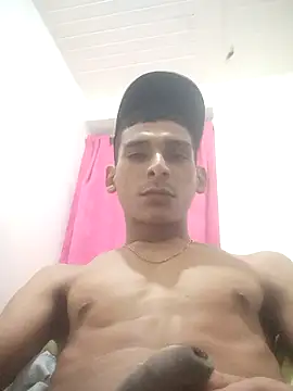 alex colombiano online show from September 24, 2025, 1:09 am
