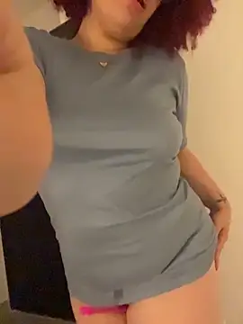 Enyagleam  online show from February 6, 2026, 3:11 am