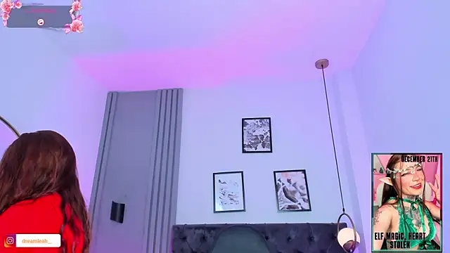 dreamleah  online show from December 14, 2025, 5:46 am