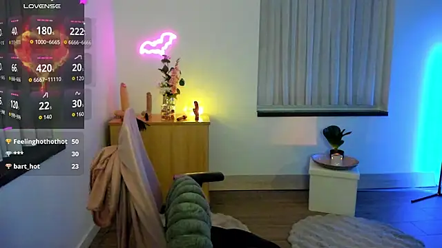 Snapshot of Miss_Lucifer6 chatting on February 28, 2026, 10:22 pm Miss Lucifer6 online show from February 28, 2026, 10:22 pm