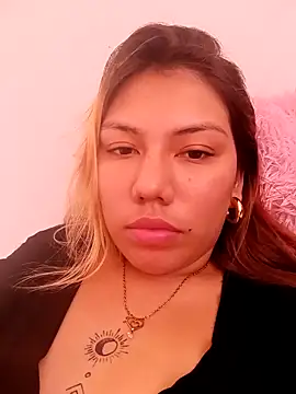 MiaCastillo online show from October 21, 2025, 9:37 pm