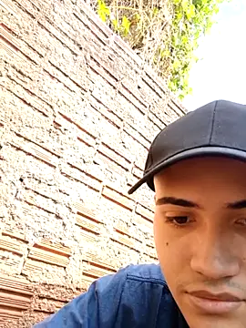 novinho safado   online show from April 9, 2026, 4:56 pm