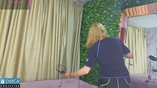 nena cupcake  online show from March 11, 2026, 11:16 am