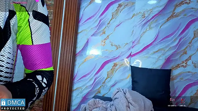 nena cupcake  online show from March 12, 2026, 11:05 am